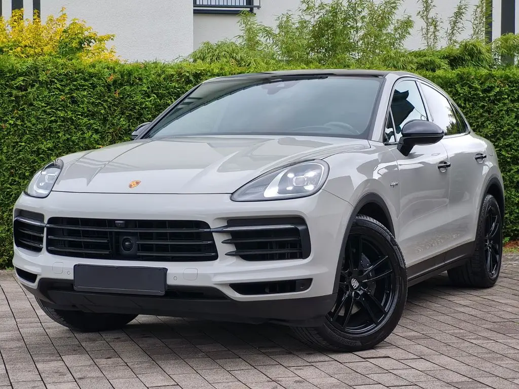 Photo 1 : Porsche Cayenne 2021 Hybrid