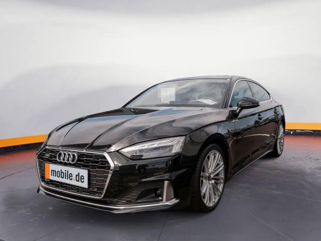 Photo 1 : Audi A5 2023 Essence