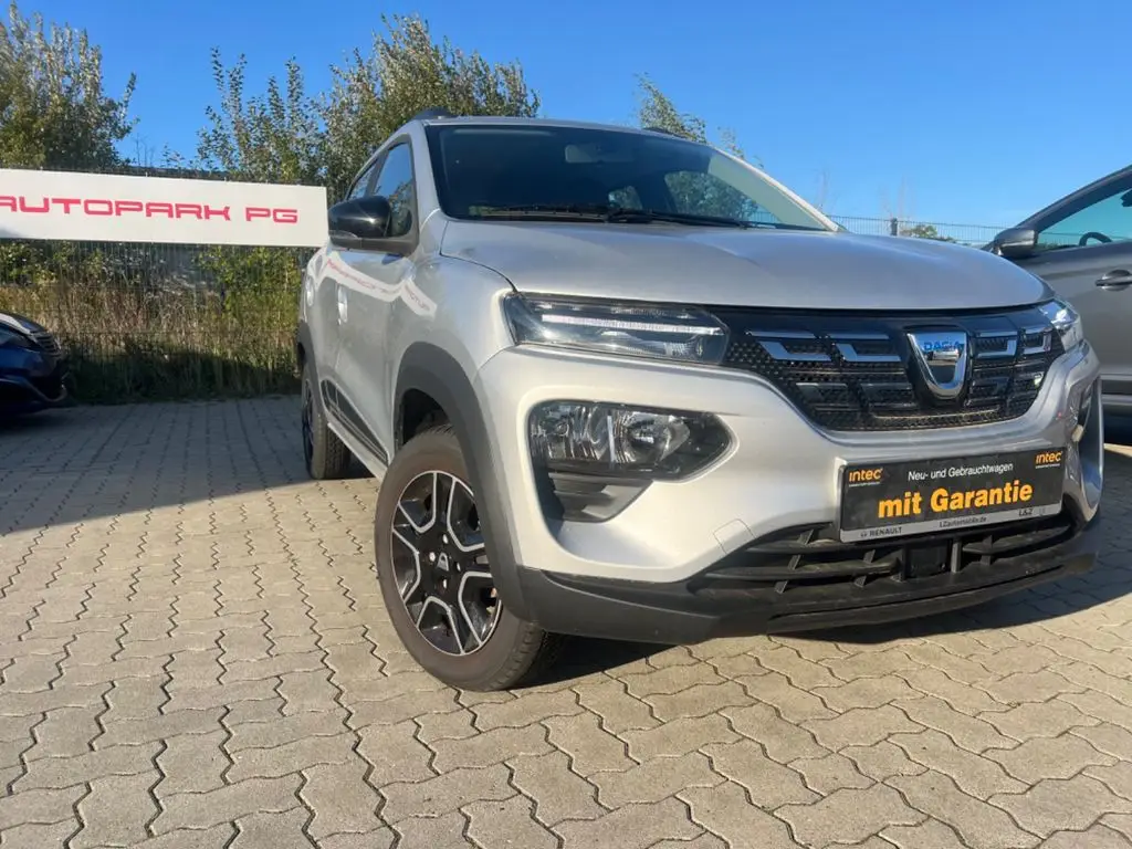 Photo 1 : Dacia Spring 2022 Non renseigné