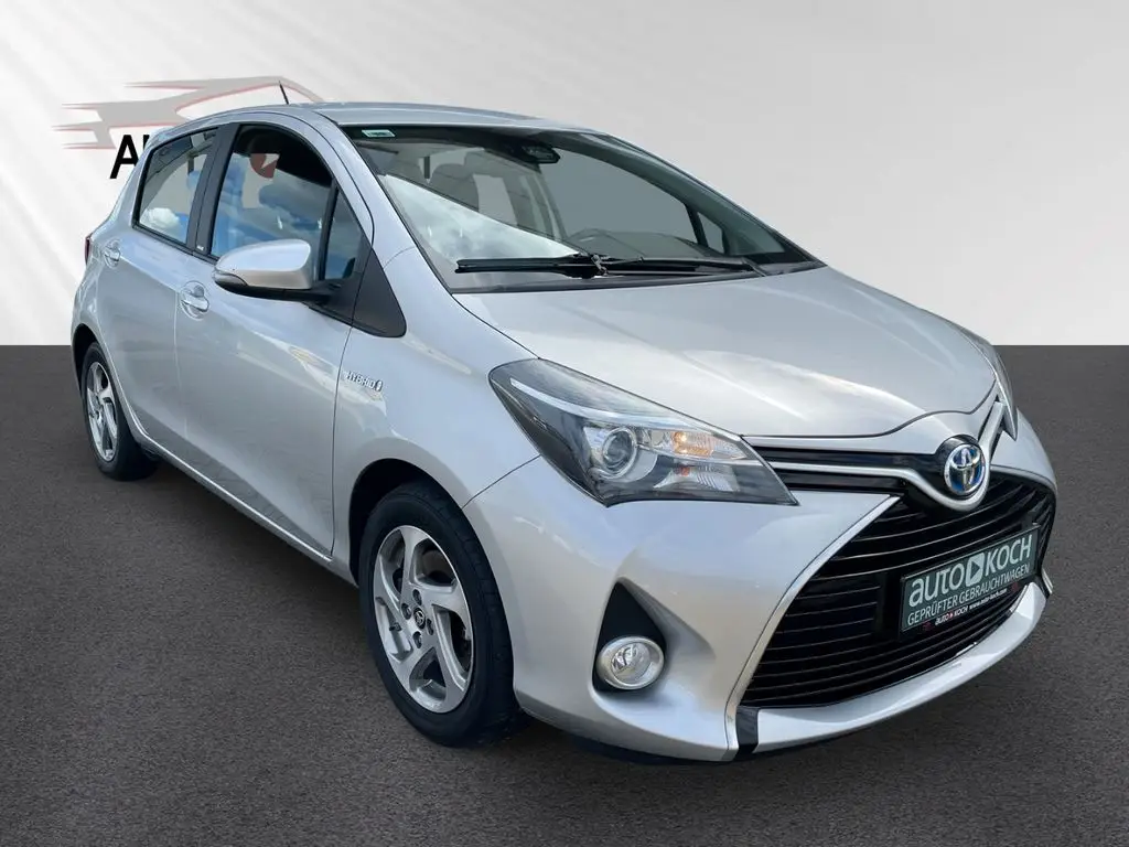 Photo 1 : Toyota Yaris 2016 Hybride