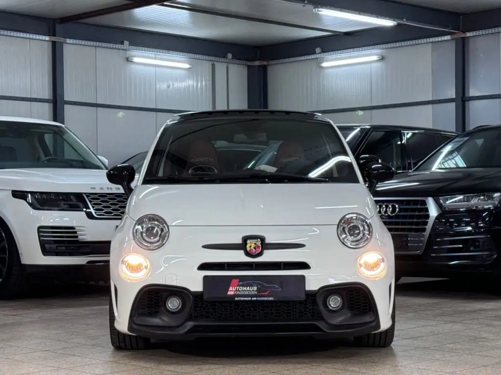 Photo 1 : Abarth 595 2018 Petrol