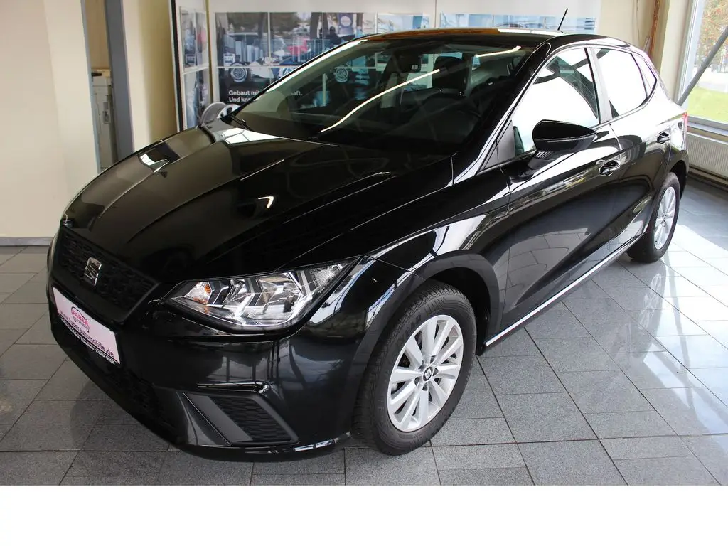 Photo 1 : Seat Ibiza 2021 Petrol