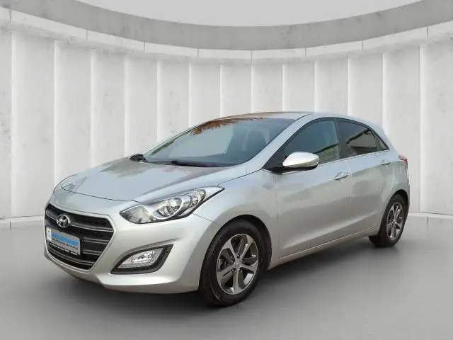 Photo 1 : Hyundai I30 2016 Petrol