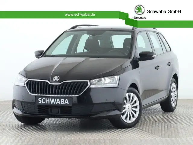 Photo 1 : Skoda Fabia 2021 Petrol