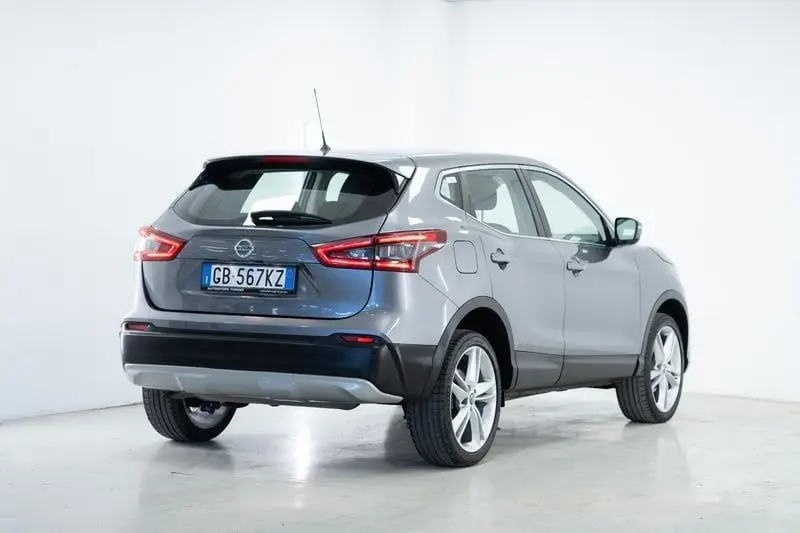 Photo 1 : Nissan Qashqai 2020 Essence