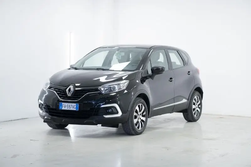 Photo 1 : Renault Captur 2019 Essence