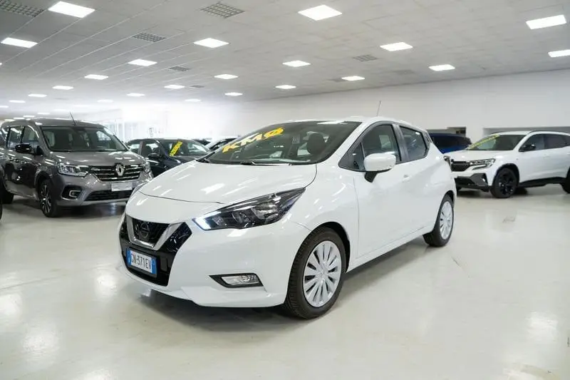 Photo 1 : Nissan Micra 2023 Essence