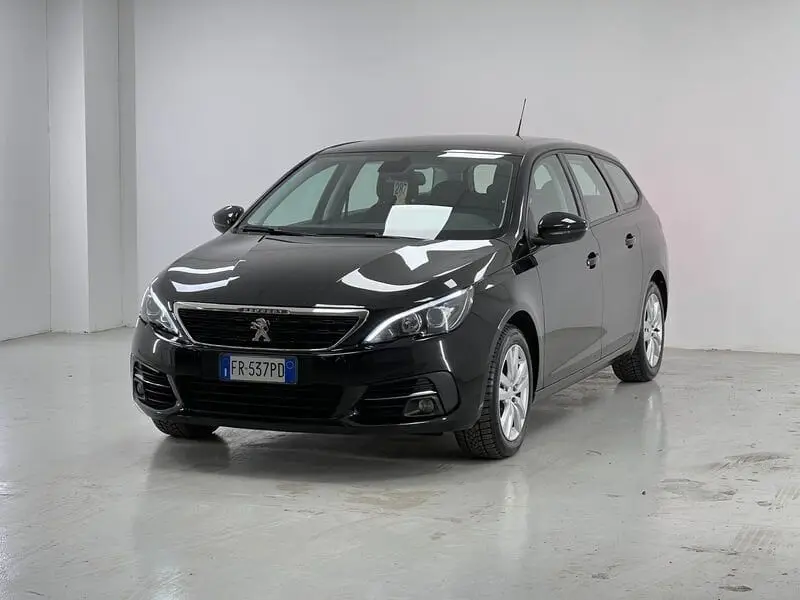 Photo 1 : Peugeot 308 2018 Diesel