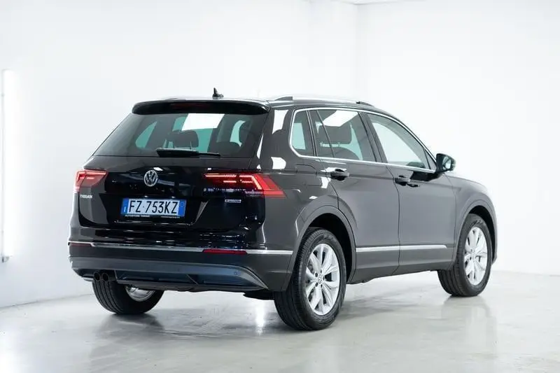 Photo 1 : Volkswagen Tiguan 2019 Diesel