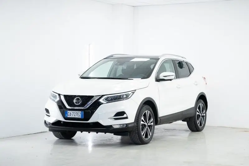 Photo 1 : Nissan Qashqai 2020 Petrol