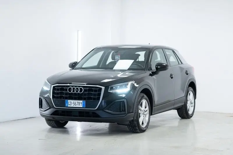 Photo 1 : Audi Q2 2021 Diesel