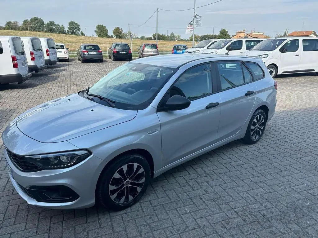 Photo 1 : Fiat Tipo 2021 Diesel