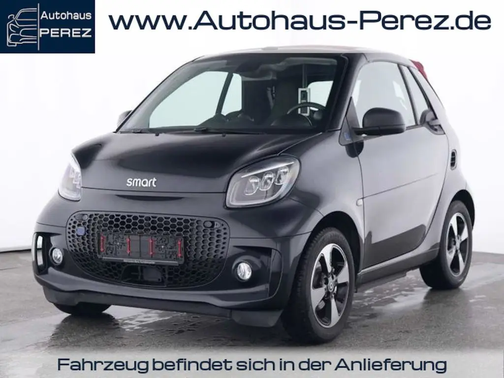 Photo 1 : Smart Fortwo 2023 Non renseigné