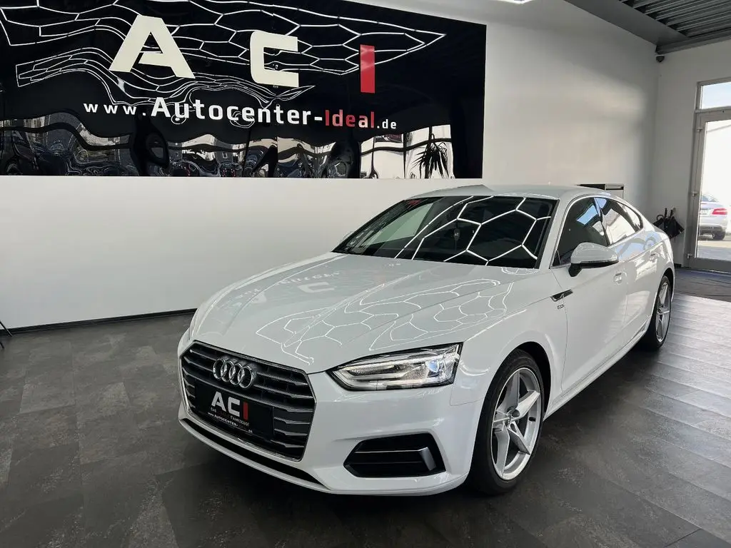 Photo 1 : Audi A5 2018 Diesel