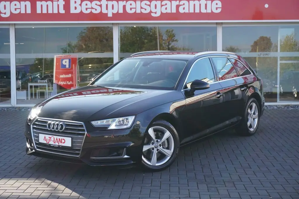 Photo 1 : Audi A4 2019 Diesel