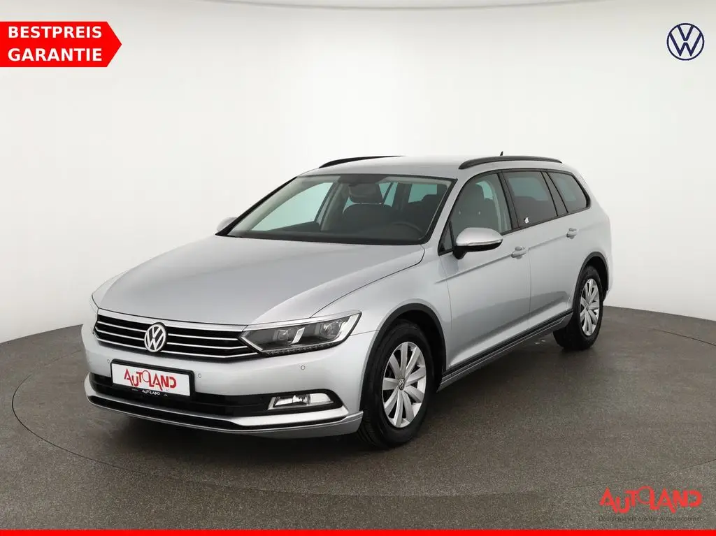 Photo 1 : Volkswagen Passat 2019 Diesel