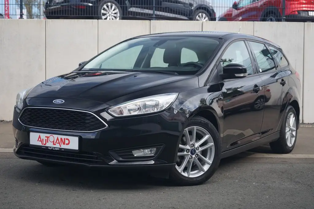 Photo 1 : Ford Focus 2016 Essence