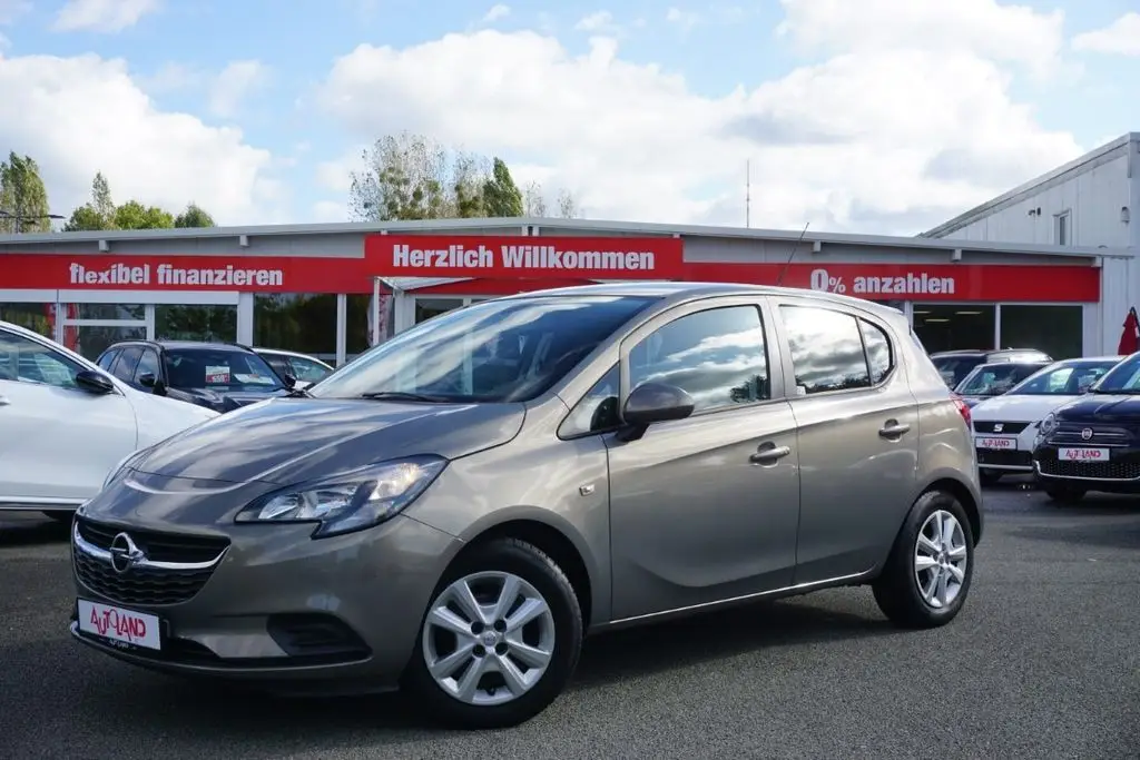 Photo 1 : Opel Corsa 2015 Petrol