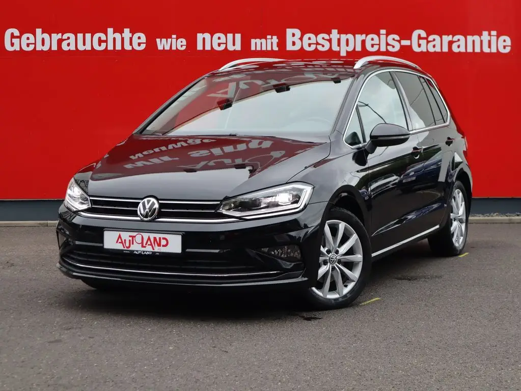 Photo 1 : Volkswagen Golf 2019 Petrol