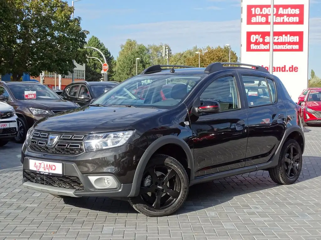 Photo 1 : Dacia Sandero 2020 Essence