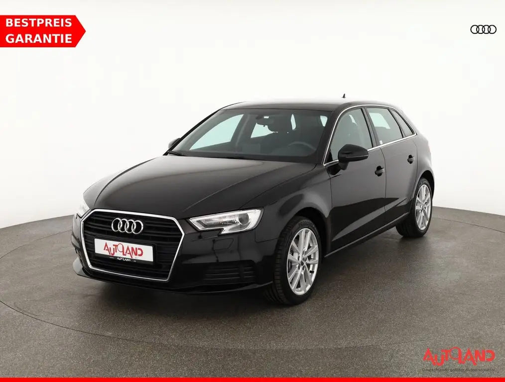 Photo 1 : Audi A3 2019 Diesel