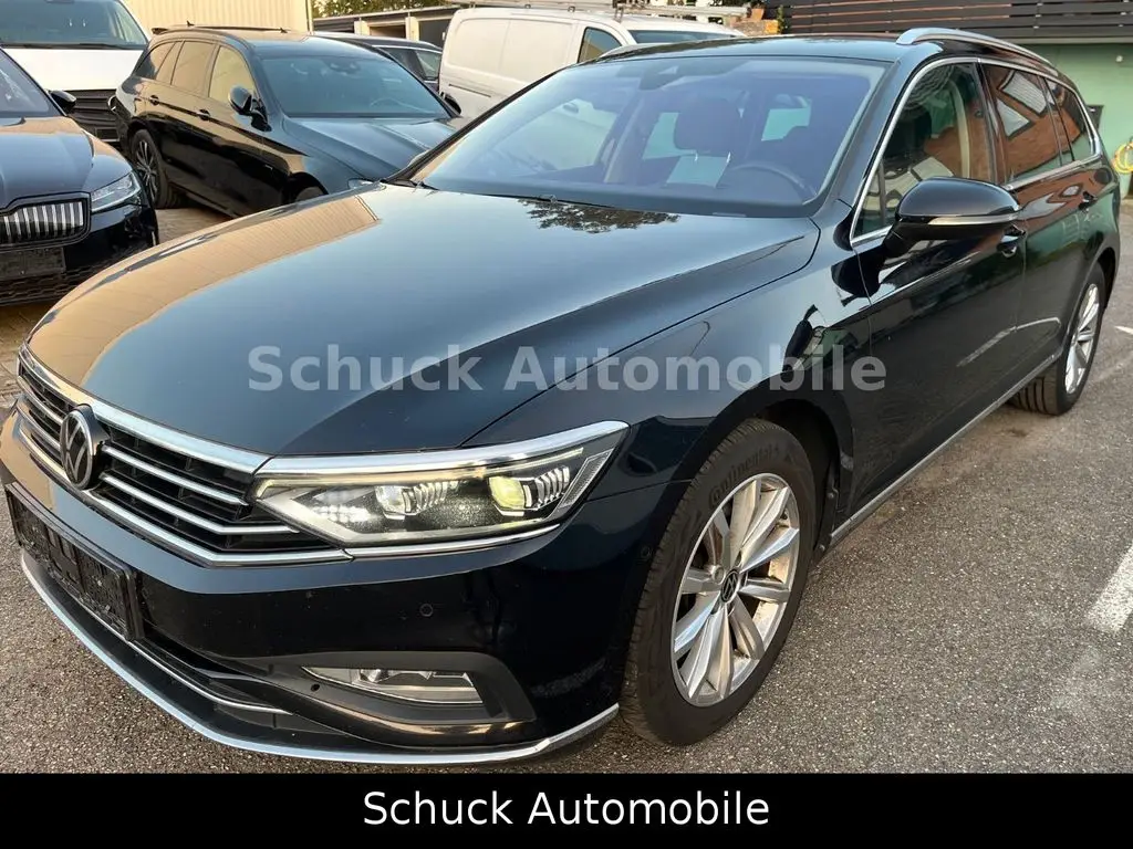 Photo 1 : Volkswagen Passat 2021 Diesel