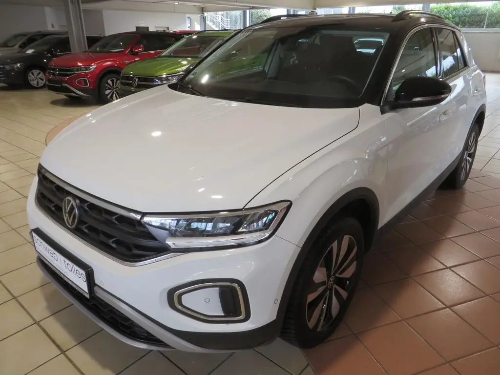 Photo 1 : Volkswagen T-roc 2023 Petrol