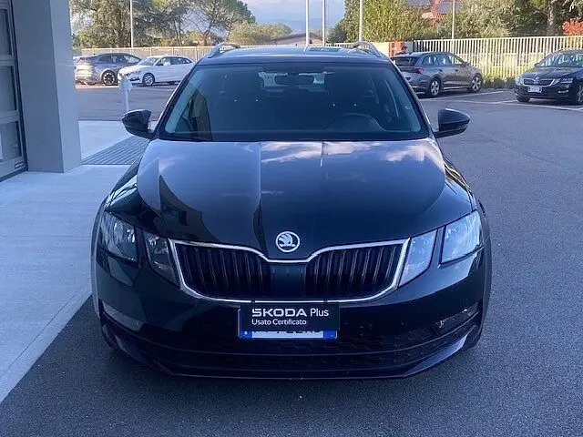 Photo 1 : Skoda Octavia 2020 Autres