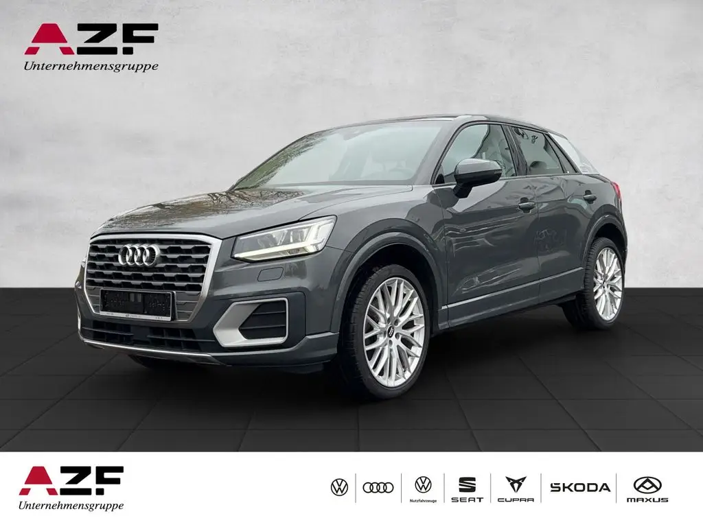 Photo 1 : Audi Q2 2017 Diesel