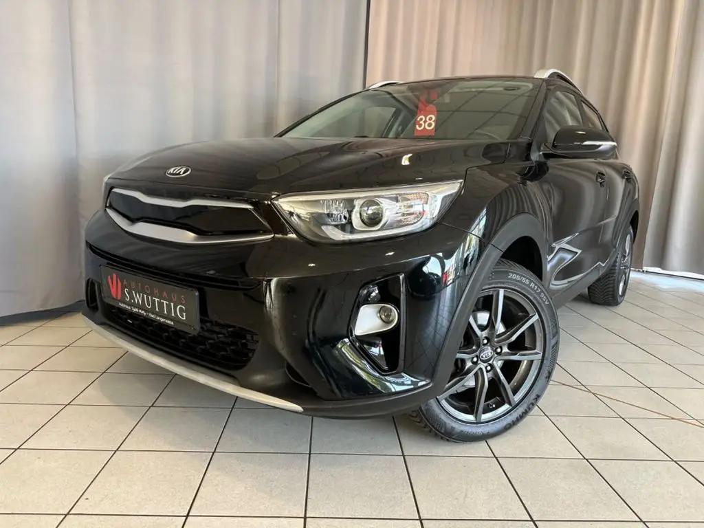 Photo 1 : Kia Stonic 2019 Petrol