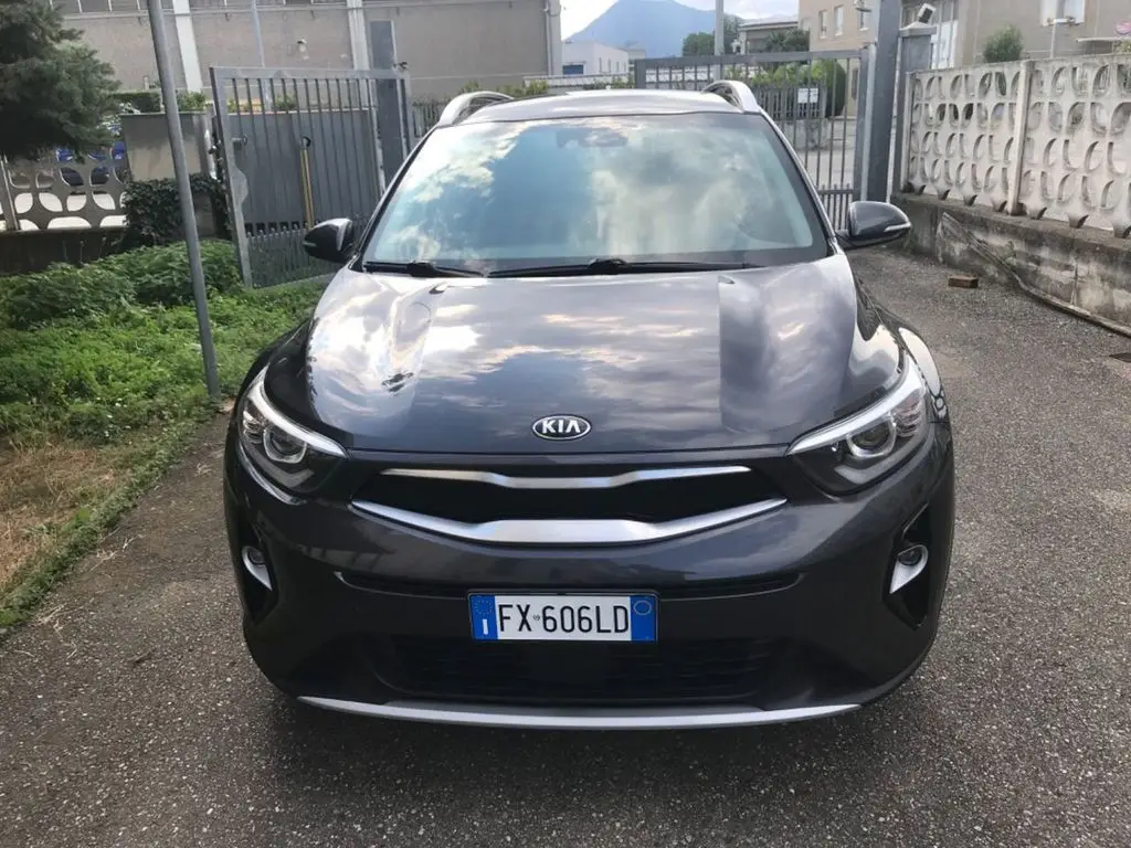 Photo 1 : Kia Stonic 2019 LPG