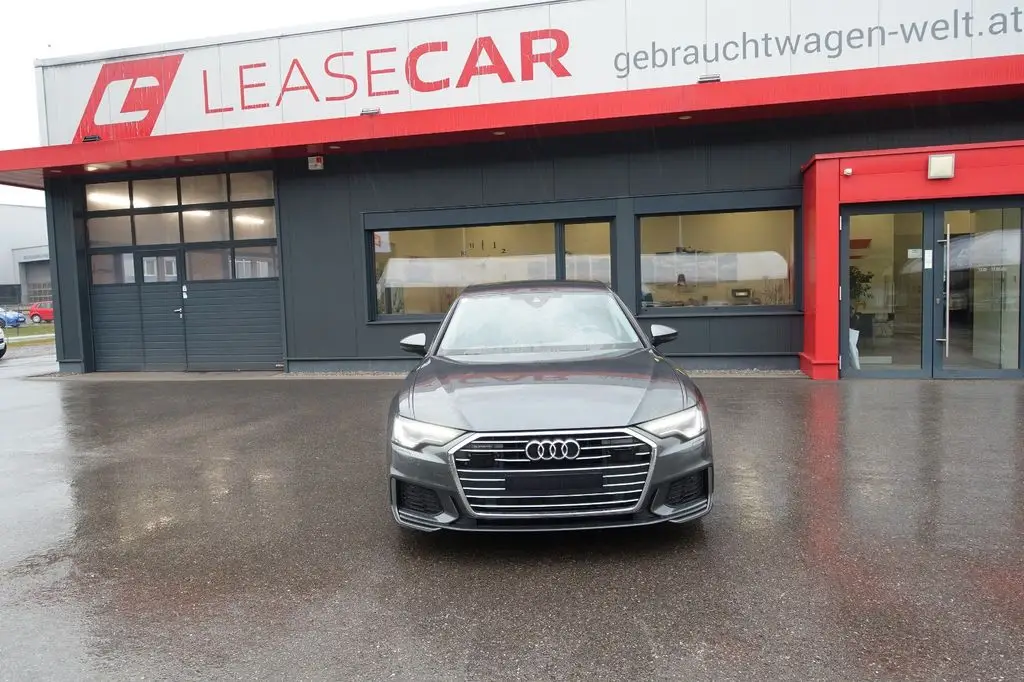 Photo 1 : Audi A6 2019 Petrol