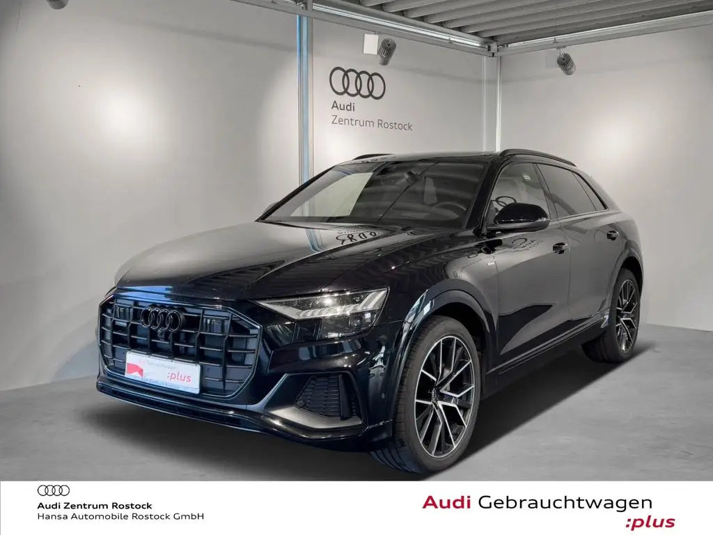 Photo 1 : Audi Q8 2021 Diesel