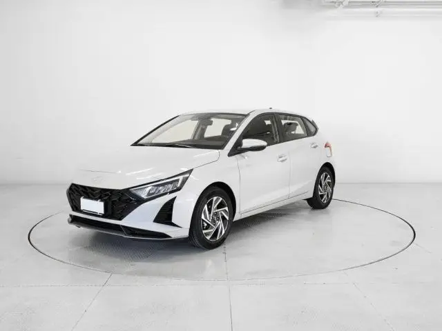 Photo 1 : Hyundai I20 2024 Petrol