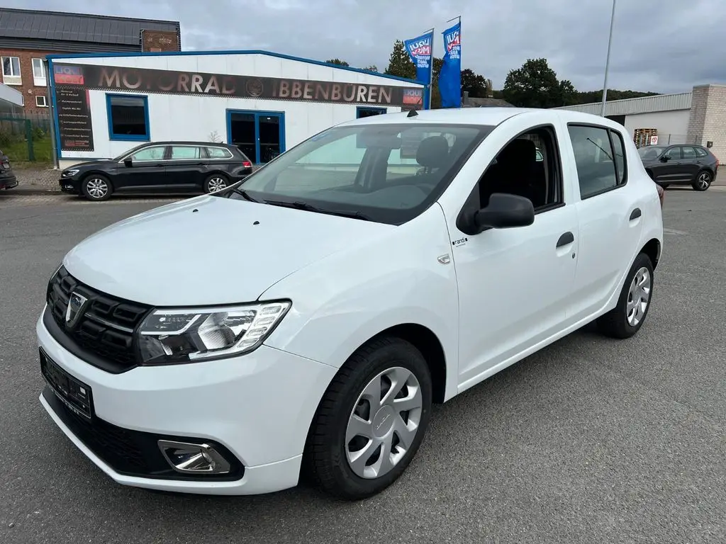 Photo 1 : Dacia Sandero 2021 Essence