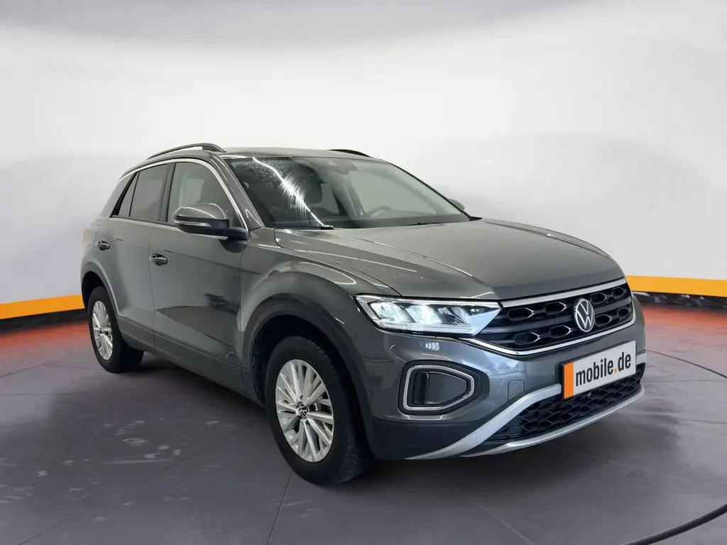 Photo 1 : Volkswagen T-roc 2024 Essence