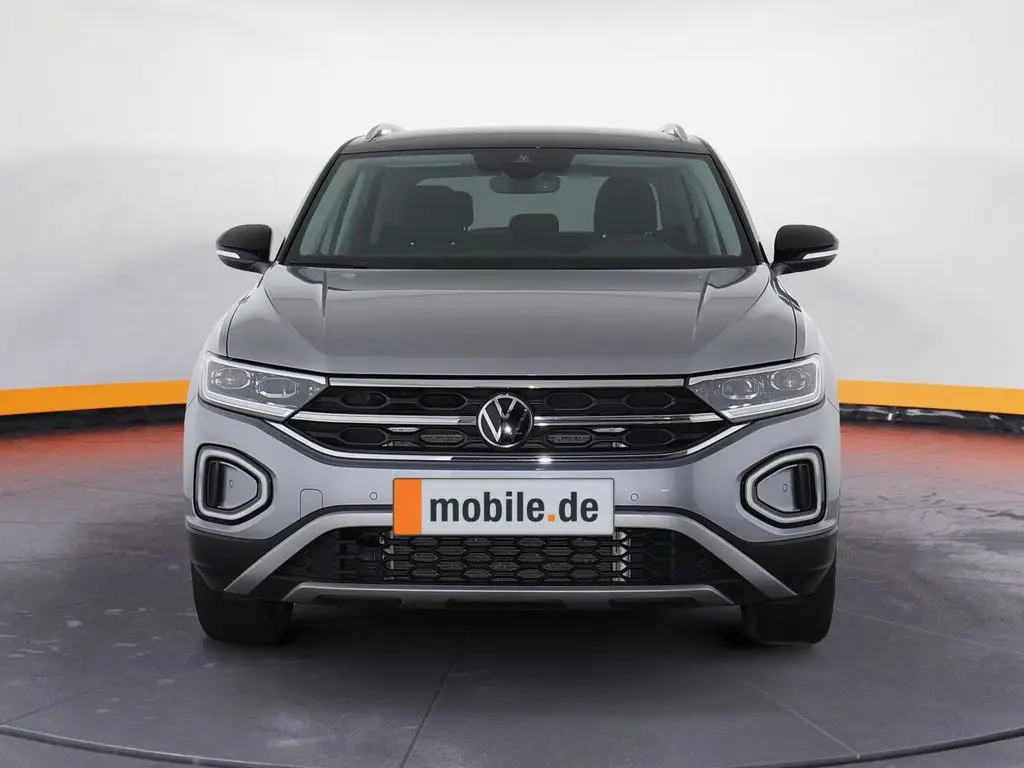 Photo 1 : Volkswagen T-roc 2024 Petrol