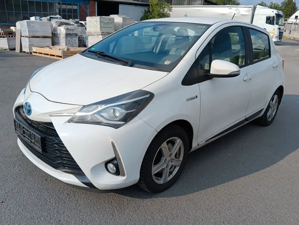 Photo 1 : Toyota Yaris 2018 Hybrid