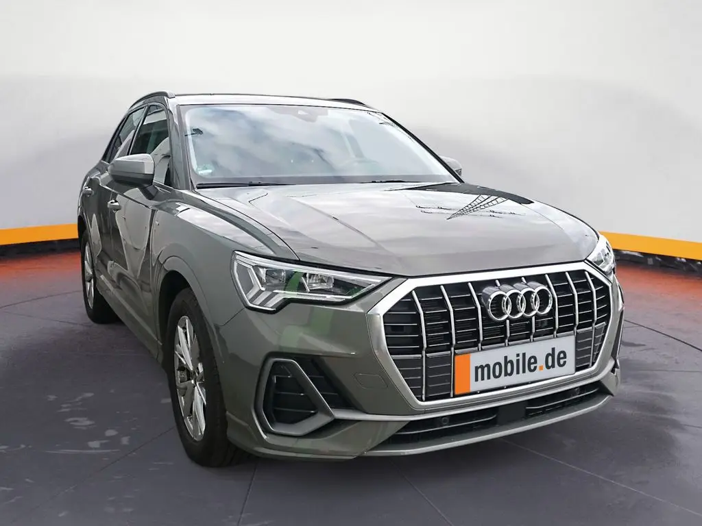 Photo 1 : Audi Q3 2024 Diesel