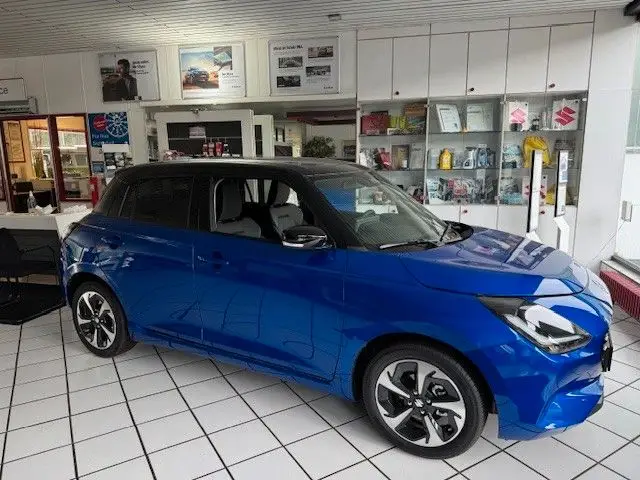 Photo 1 : Suzuki Swift 2024 Essence