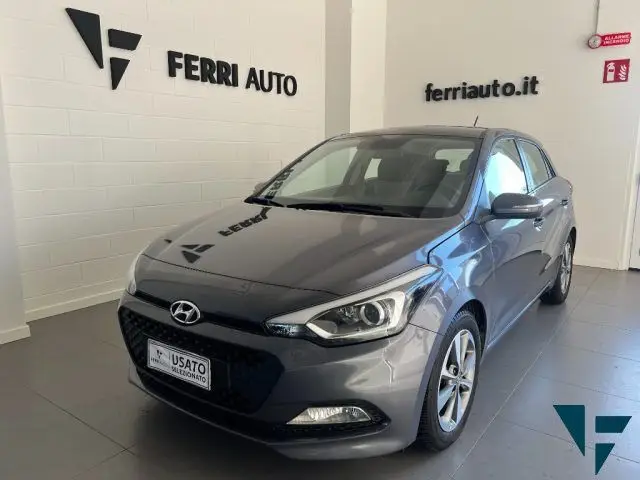 Photo 1 : Hyundai I20 2015 Petrol