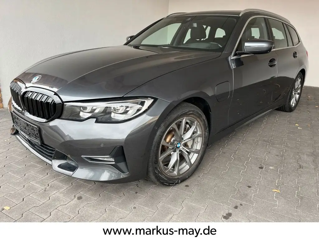 Photo 1 : Bmw Serie 3 2021 Hybrid