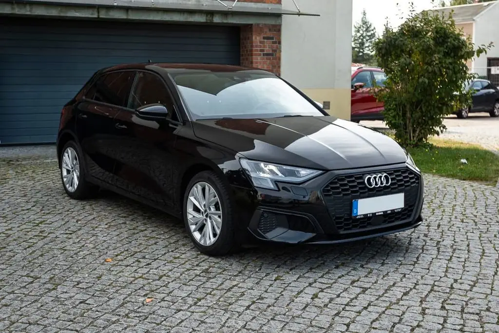 Photo 1 : Audi A3 2020 Essence