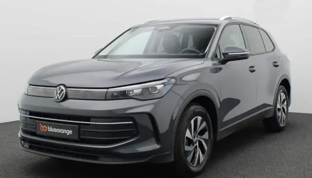 Photo 1 : Volkswagen Tiguan 2024 Essence