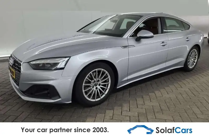 Photo 1 : Audi A5 2022 Petrol