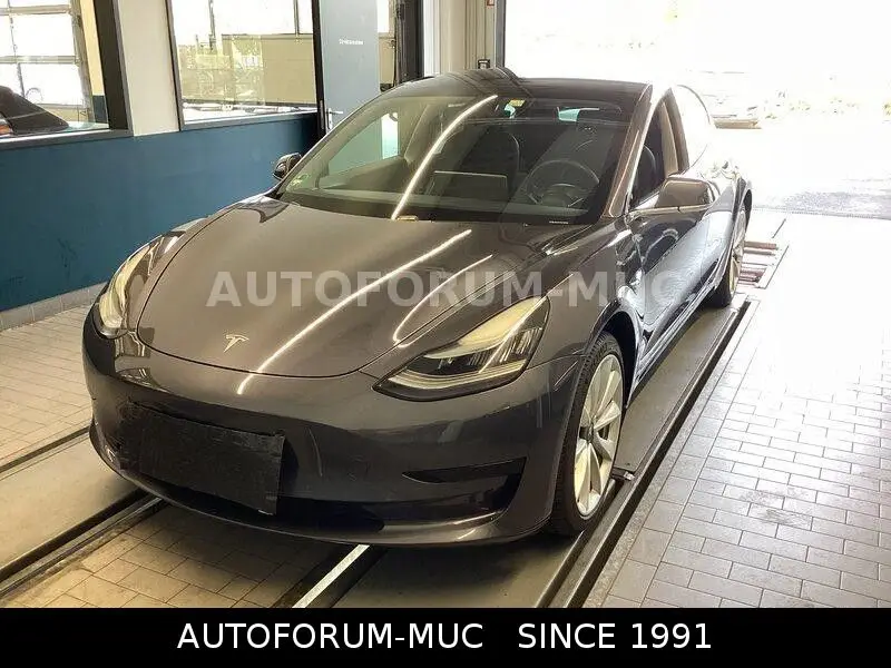 Photo 1 : Tesla Model 3 2020 Non renseigné