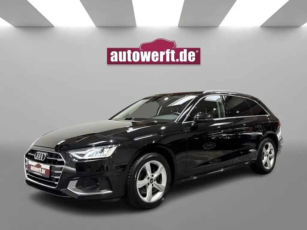 Photo 1 : Audi A4 2022 Diesel