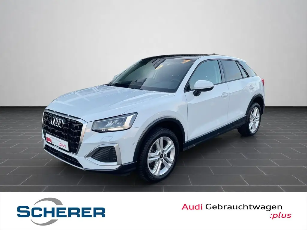 Photo 1 : Audi Q2 2023 Petrol