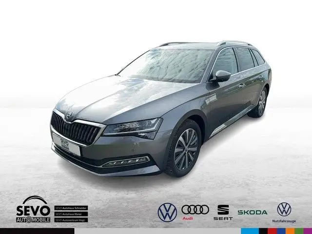 Photo 1 : Skoda Superb 2024 Petrol