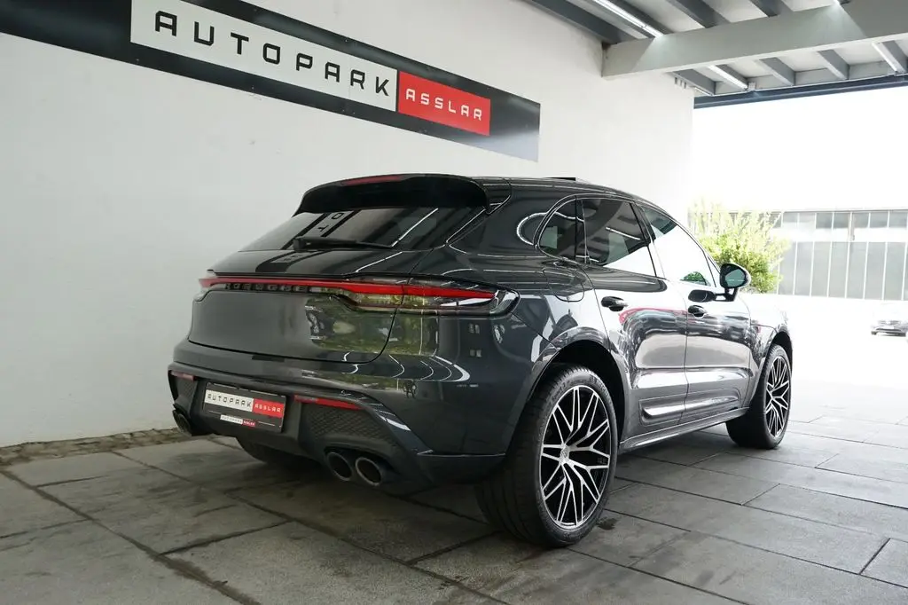 Photo 1 : Porsche Macan 2023 Petrol